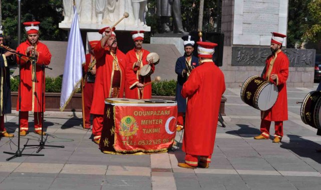 Eskişehir Esnaf ve Sanatkarlar Odaları Birliği tarafından düzenlenen Ahilik...
