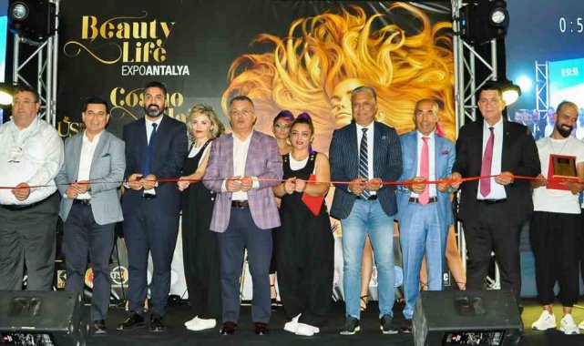 Güzellik sektörünün en büyük fuarı kapılarını 3. kez Antalya'da açacak....
