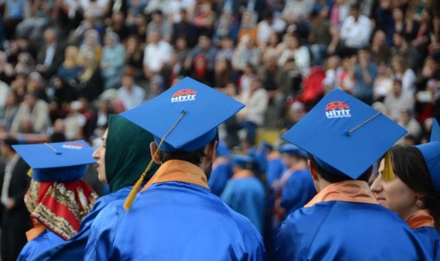 Hitit Üniversitesi, öğrencilerinin "TÜBİTAK 2209-A-Üniversite Öğrencil...