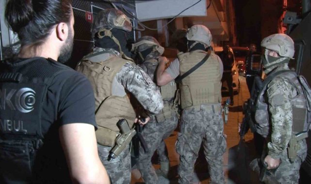 İstanbul'da uyuşturucu tacirlerine yönelik eş zamanlı operasyon düzenle...