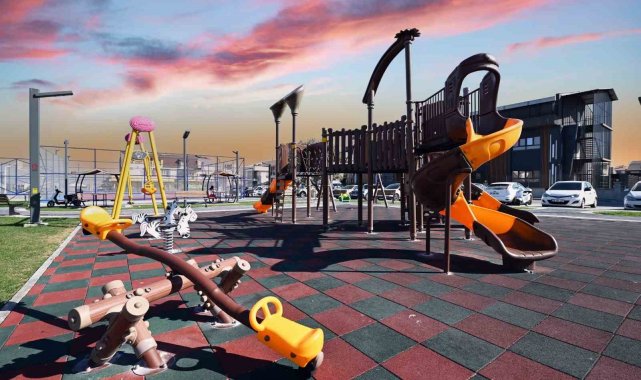 Karesi Belediyesi kentteki yeşil alanların miktarını arttırmak, Karesi'...