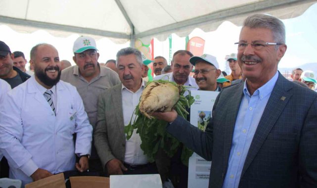 Kayseri Şeker Fabrikası tarafından düzenlenen 5. Tarla Günleri'nde konu...