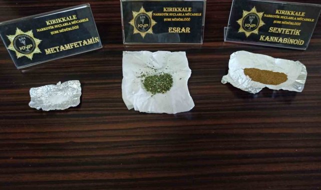Kırıkkale'de polis ekiplerince düzenlenen uyuşturucu operasyonunda göza...