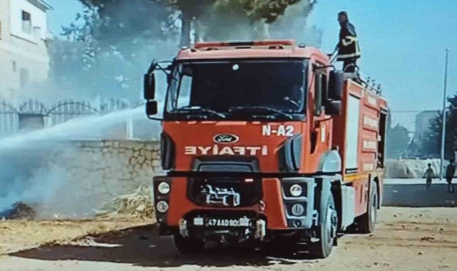 Mardin'in Nusaybin ilçesinde bir evin bahçesinde çıkan yangın söndürüld...