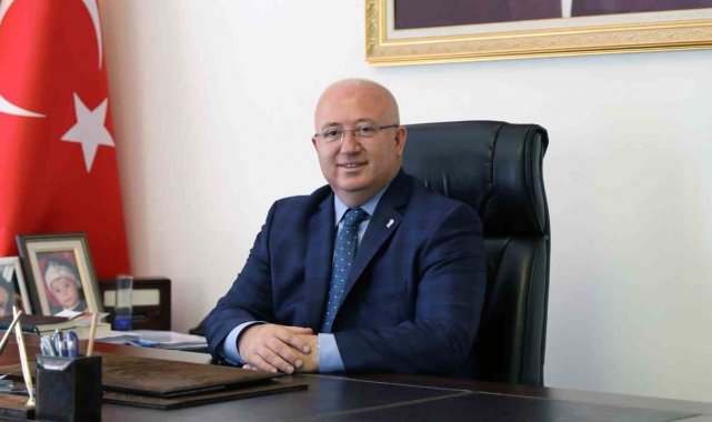 Menteşe Belediye Başkanı Bahattin Gümüş, 19 Eylül Gaziler günü nedeniyle ya...