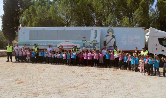 Muğla İl Jandarma Komutanlığı Trafik Timleri tarafından Menteşe ilçesi Bayı...