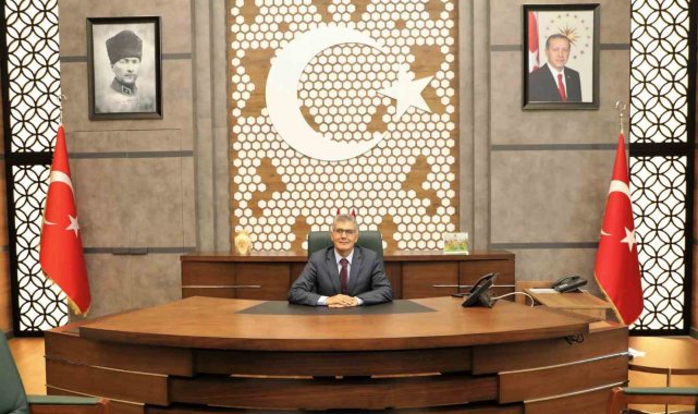 Niğde Valisi Cahit Çelik' in Gaziler Günü nedeniyle bir mesaj yayımladı...