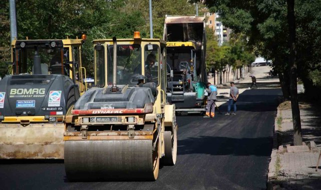 Saha çalışmalarına hız kesmeden devam eden Melikgazi Belediyesi İldem'd...