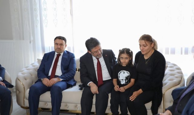 Tarım ve Orman Bakanı İbrahim Yumaklı, şehit Orman İşletme Şefi Murat Yıldı...