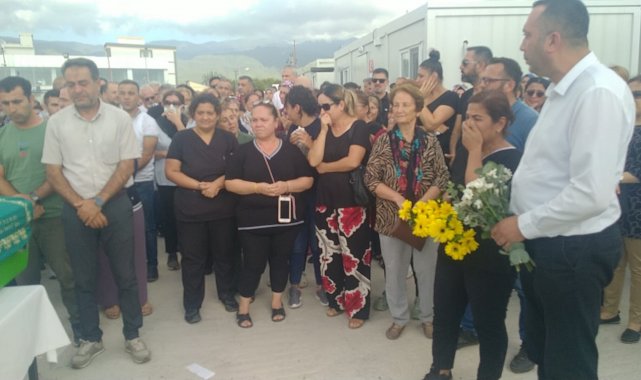 Tedavi gördüğü hastanede hayatını kaybeden Başhekim Dr. Ersin Mahmutluoğlu,...