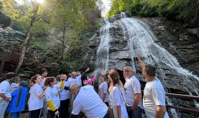 Düzce Üniversitesi'nde gerçekleştirilen 1. Uluslararası Apiterapi Kongr...