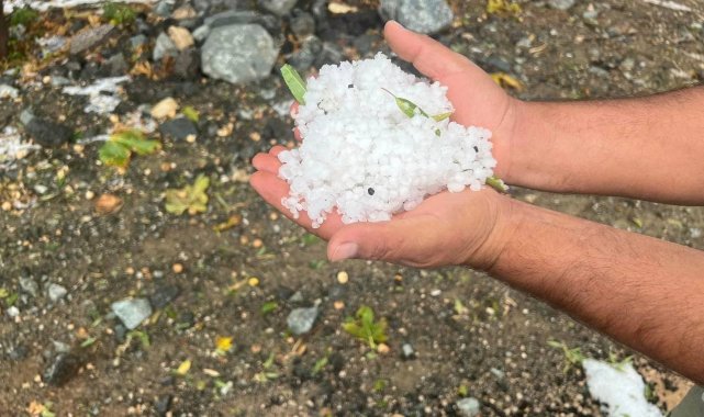 Kilis'in Musabeyli ilçesinde akşamüzeri etkili olan şiddetli yağmur ve ...
