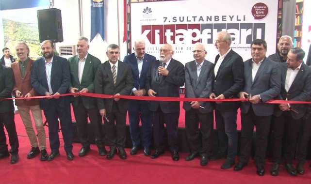 Türkiye'nin önde gelen yayınevlerini ve yazarlarını kitapseverlerle bul...