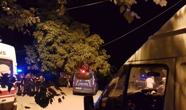 Burdur'un Bucak ilçesinde bir restoranda yüksek hesap yüzünden çıktığı ...