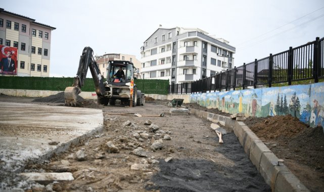 Çayırova'da okulların ara tatile girmesiyle beraber ilçedeki eğitim kur...