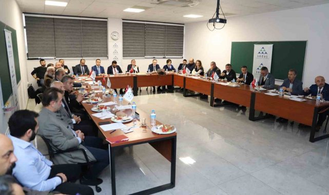 SEDAŞ, geleneksel muhtar dernek başkanları iletişim toplantısının üçüncüsün...