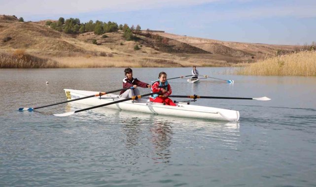 3 Aralık Dünya Engelliler Günü nedeniyle Adıyaman Gençlik ve Spor İl Müdürl...