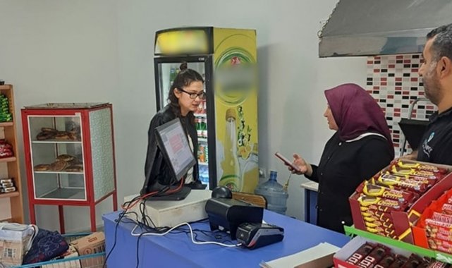 Aydın'ın Didim ilçesinde öğrencilerin okulda sağlıklı gıda tüketmeleri ...