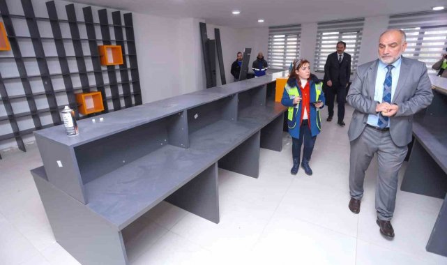 Başkan Sandıkçı: "Kütüphanemizde 7'den 70'e tüm kitapseverleri ağırlayacağız"