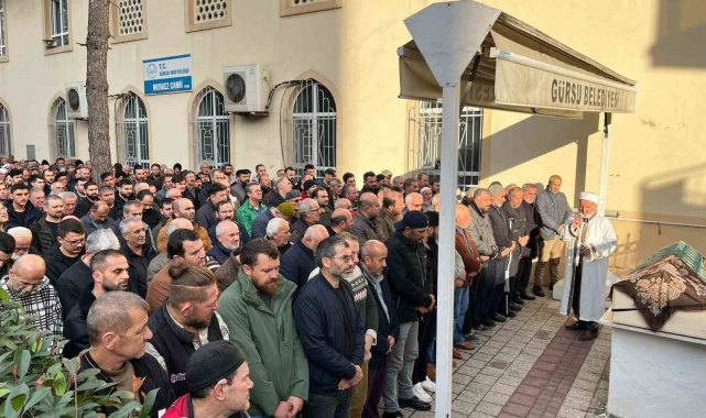 Bursa'da işe giderken yaya geçidinde servis otobüsünün altında kalarak ...