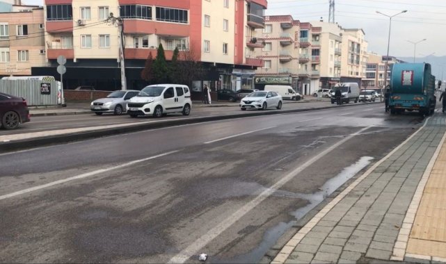 Bursa'da 21 yaşındaki genç kız, servis aracının altında kaldı
