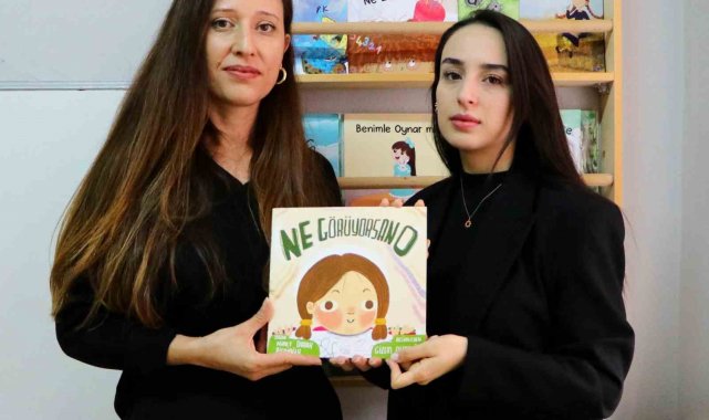 Depremde Hatay'da eşi ve kızıyla birlikte hayatını kaybeden öğretmen Ni...