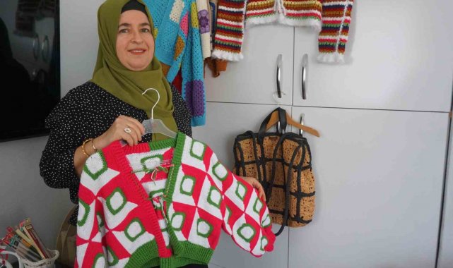 Edirne'de yaşayan ev hanımı Melek Gamsız, ilkokul yıllarındayken öğrend...