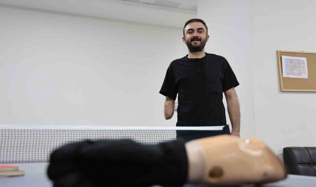 Elazığ'da yaşayan 30 yaşındaki Hamza Yıldız, sanayide çalıştığı dönemle...