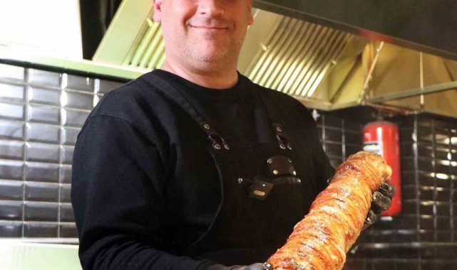 Endüstri Mühendisliği yapan Erdinç Zorlu, bir gecede aldığı karar sonrasınd...