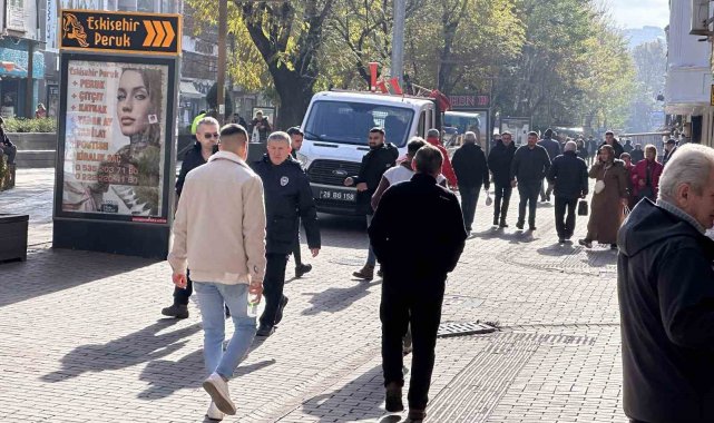 Eskişehir Valiliği tarafından geçtiğimiz Ekim ayında yasaklanan dilencilik,...