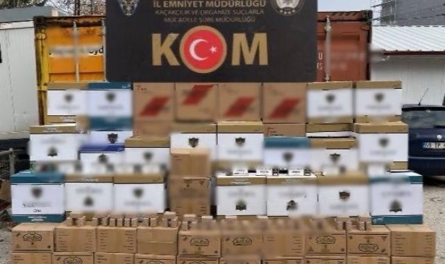 Gaziantep'te polis ekipleri tarafından 2 iş yeri, 1 araç ve 1 depoda ya...