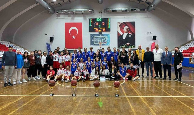 Gençlik ve Spor Bakanlığı tarafından düzenlenen Aydın Gençlik ve Spor