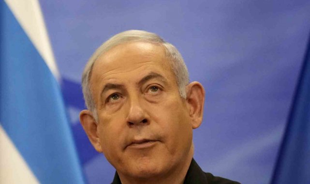 İsrail Başbakanı Binyamin Netanyahu, İsrail'in kuzeyindeki askerleri zi...