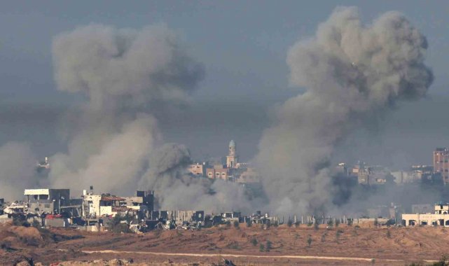 İsrail, Gazze Şeridi'ndeki 7 günlük insani aranın sona ermesinin ardınd...