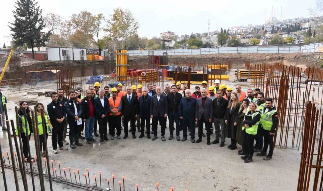 Kahramanmaraş Büyükşehir Belediye Başkanı Hayrettin Güngör, "Konut, iş...