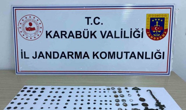 Karabük İl Jandarma Komutanlığının iki ayrı tarihi eser operasyonunda 9 kiş...