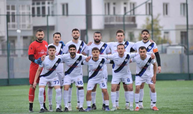 Kayseri Süper Küme Amatör Küme'de ilk yarının son maçında lider Kayseri...