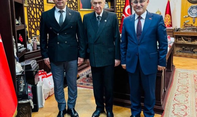 Kütahya Belediye Başkanı Prof. Dr. Alim Işık, belediye başkan aday adaylığı...