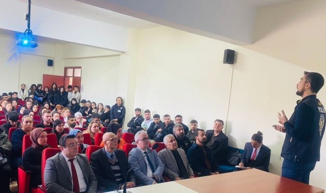 Kütahya Dumlupınar Üniversitesi (DPÜ) Simav Meslek Yüksekokulunda Kütahya İ...
