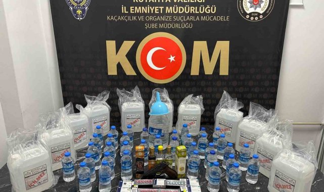 Kütahya'da 2023 yılında alkol kaçakçılığından yakalanan 13 şüpheliden 2'si tutuklandı