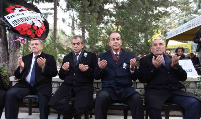 Merinos Halı kurucusu ve Onursal Başkanı Merhum Mehmet Erdemoğlu, ölümünün ...