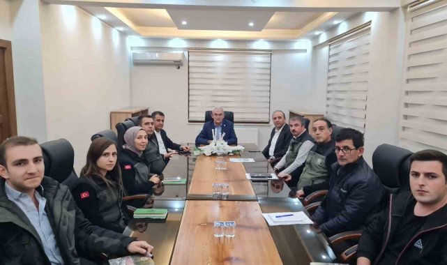 Orman Genel Müdürü Bekir Karacabey, Yenice Orman İşletme Müdürlüğünde incel...