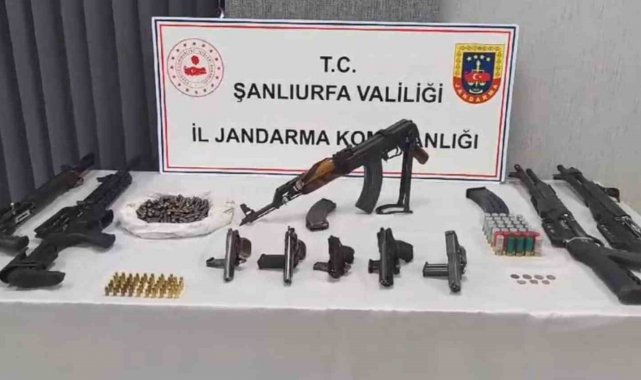 Şanlıurfa'nın Viranşehir ilçesinde silah kaçakçılarına yönelik düzenlen...