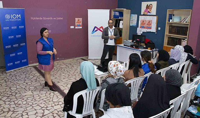 Tarsus'ta göçmen ve ev sahibi kadınlara yönelik kadın sağlığı eğitimi düzenlendi