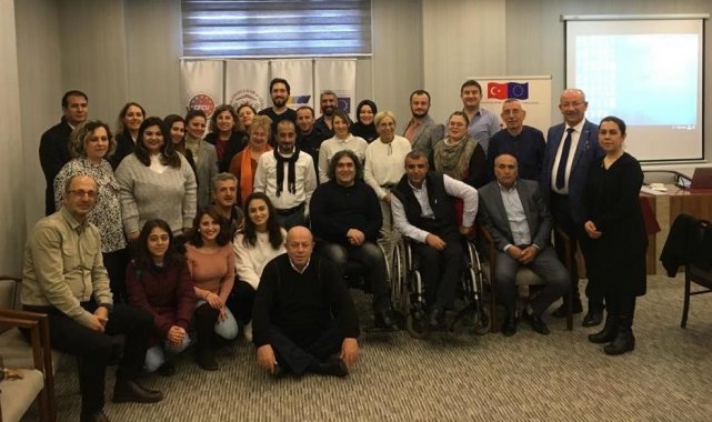 Van İşitme Engelliler ve Aileleri Derneği (VİED) Yasal Temsilcisi Filiz Yör...