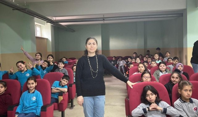 Efeler İlçe Tarım ve Orman Müdürlüğü tarafından verilen eğitimlerde ilkokul...