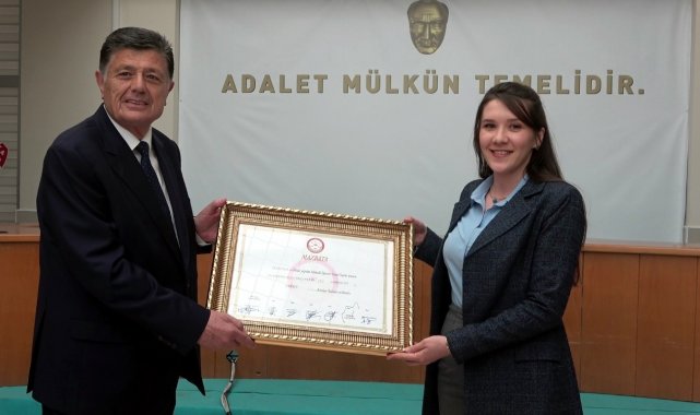 Bartın'da 17 yıl sonra yeniden belediye başkanı seçilen Muhammet Rıza Y...