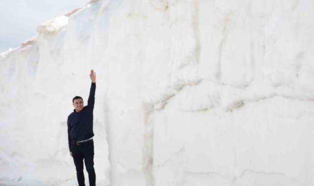 Bitlis'in Tatvan ilçesinin 2 bin 250 rakım yükseklikteki Nemrut Kaldera...