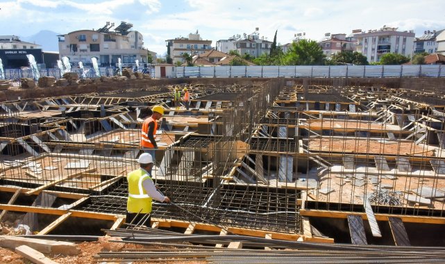 Akdeniz Sanayi Sitesi Kooperatifi'ne ait 17 dönümlük inşaat alanına sah...