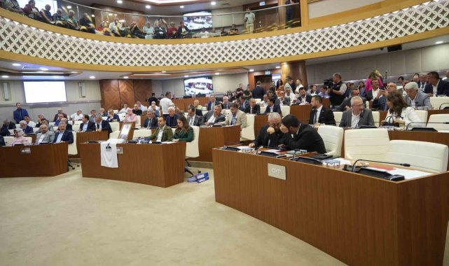 Antalya Büyükşehir Belediye Meclisi Mayıs ayı Olağan toplantısı yapıldı. 93...